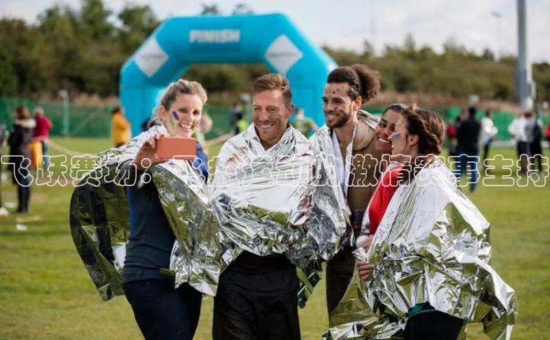 飞跃赛场：飞盘运动的激情赛事主持